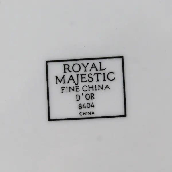 Lot of 3 Royal Majestic Fine China D'OR 8404 Pattern Dinner Plates 10.5"