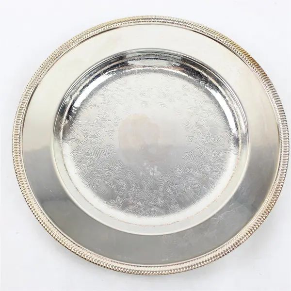 WM Rogers Round Engraved Silverplate Platter 10"