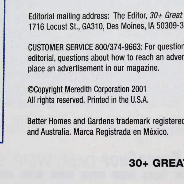 Lot of 2 Woodworking Magazines: Wood Jan 2002 & Fine Apr 2010