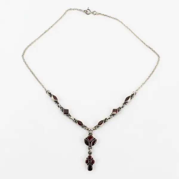 Vintage 925 Sterling Silver Faceted Garnet Y Necklace 15.5"