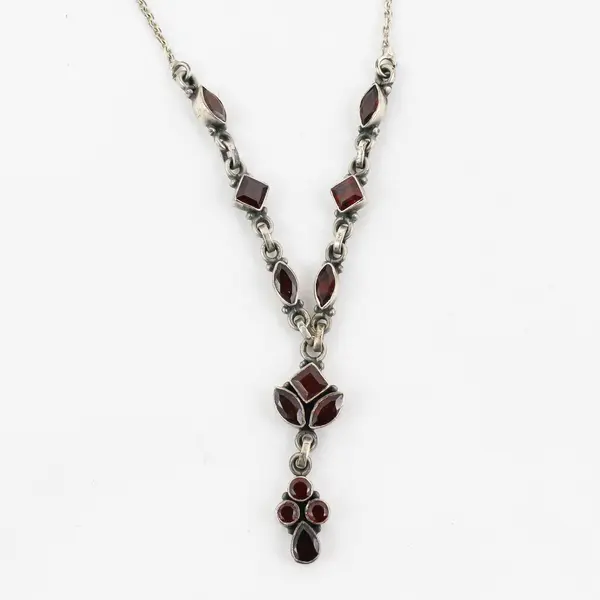 Vintage 925 Sterling Silver Faceted Garnet Y Necklace 15.5"