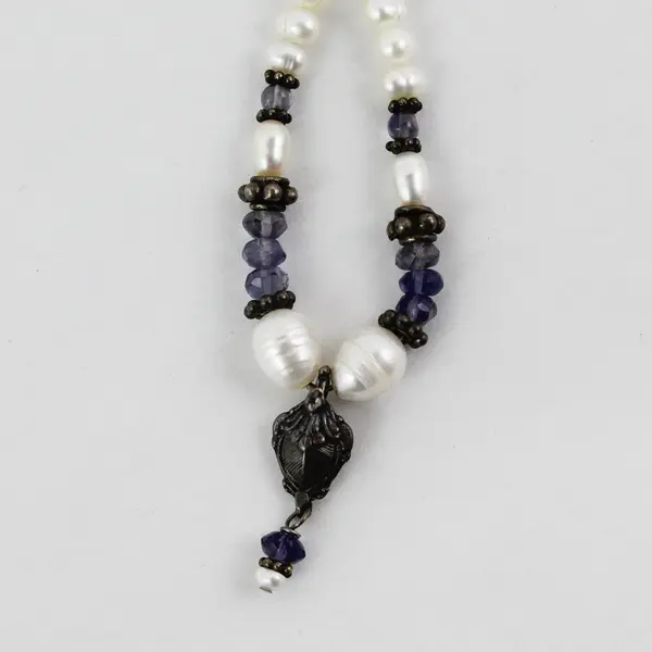 White Pearl and Amethyst Beaded Y Necklace 16.5"
