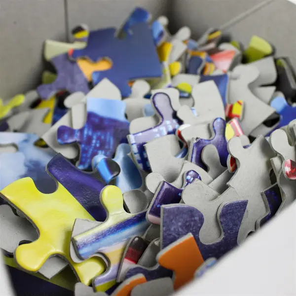 Hot Wheels 100 Piece Kids' Puzzle 2006 Mattel #L2148, Complete