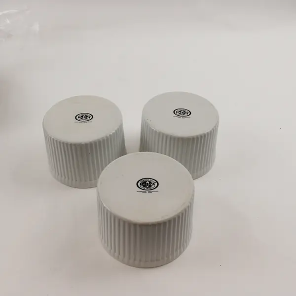 Lot Of 3 Matching Cordon Bleu White Ribbed Ceramic Souffle Dish/Ramekin 4"