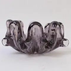 Unbranded Clear Purple Flower Shaped Pressed Art Glass Trinket Tray/Ashtray