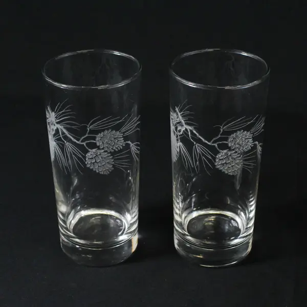 2 Libbey St. Clair Frosted Pine Cone Iced Tea Glasses 6.25"