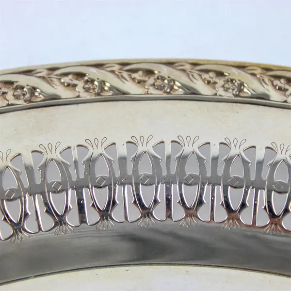 Vintage WM Rogers Silver Plate Reticulated "Spring Flower" 12”