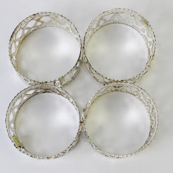 Silver-Plated Napkin Rings Set of 4 Boxed - Classic Tableware