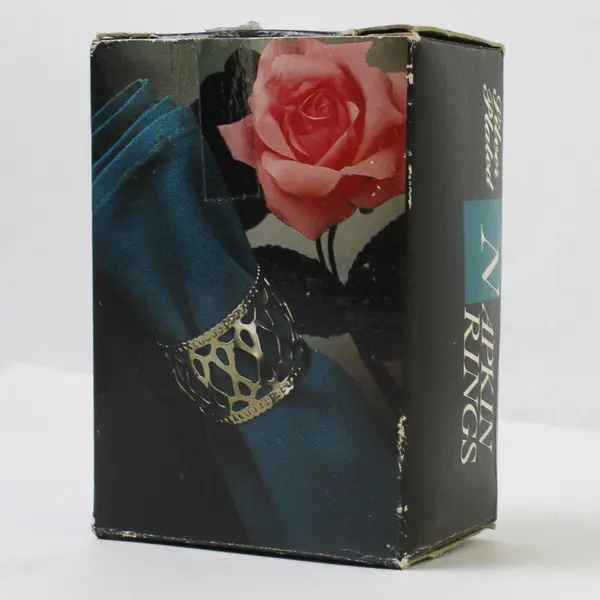 Silver-Plated Napkin Rings Set of 4 Boxed - Classic Tableware