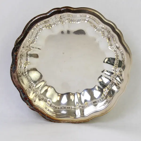 Vintage Oneida Silverplate Scalloped Bon Bon Small Dish - 5.5"