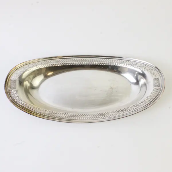 Vtg Wrought + Right Silverplate Articulated Bread Tray #84894 - 13" Long