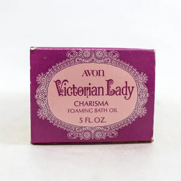Vtg Avon Victorian Lady Decanter Charisma Foaming Bath Oil (Full Bottle, 5 Oz)