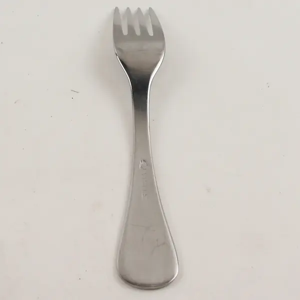 Viners Unknown Pattern Stainless Youth Fork Engraved Teddy Bear 6.5" Rare Item