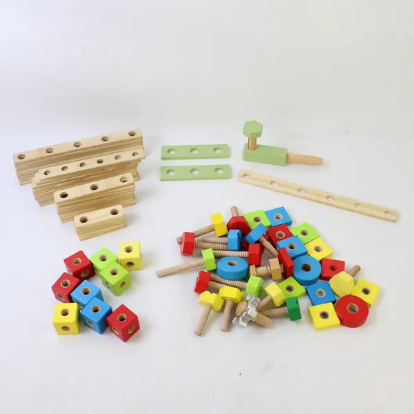 Melissa & Doug Classic Wood Construction Set Mixed 82 Pieces