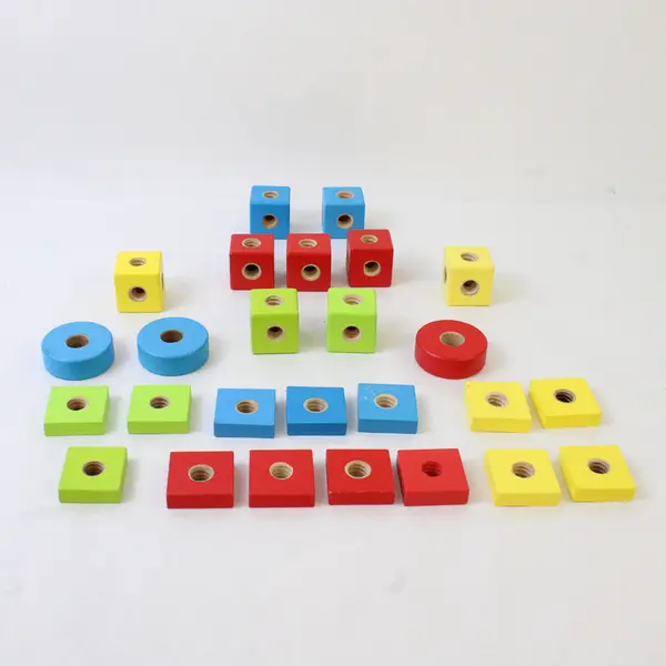 Melissa & Doug Classic Wood Construction Set Mixed 82 Pieces