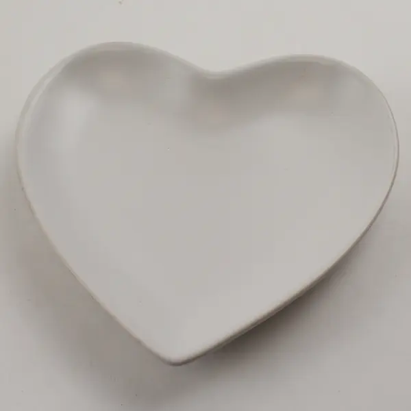 Chantal Heart Shaped Plates White & Red Dessert Set