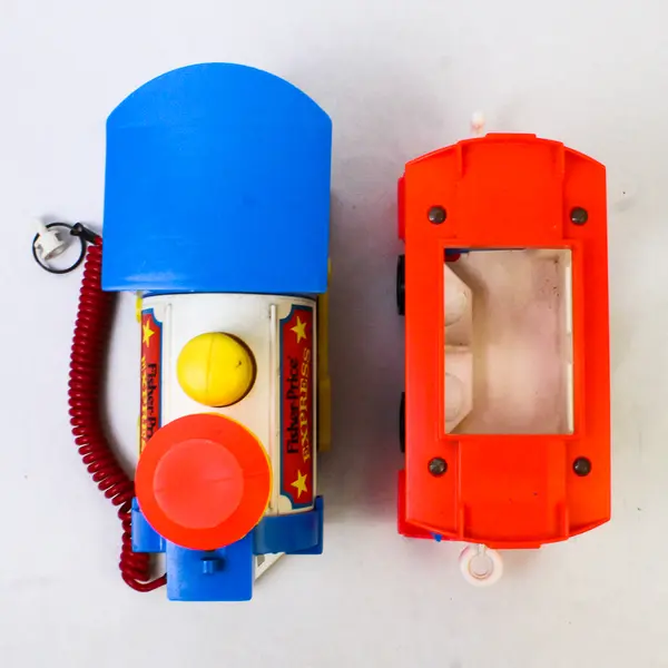 Lot of 2 Vintage Fisher Price Express Train 2581 Engine + Caboose 