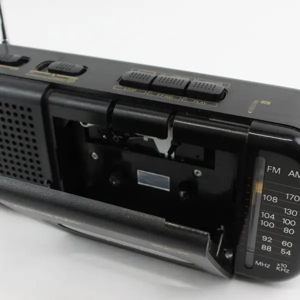 Soundesign RCP AM-FM 2Band Radio Cassette Player Model 4612BLK UNTESTED
