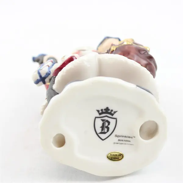 Bavarian Heritage Christmas Cheer Santa w/ Bear Figurine BH1010