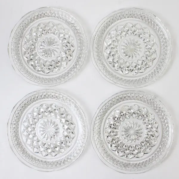 Lot Of 4 Anchor Hocking Wexford Pattern Clear Pressed Glass Bread Plates 6.25"