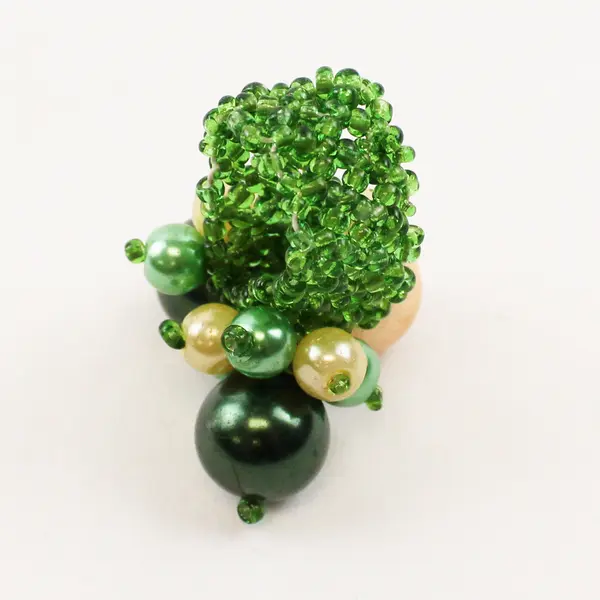 Faux Green Pearl & Gold-Tone Glass Bead Stretch Fashion Ring