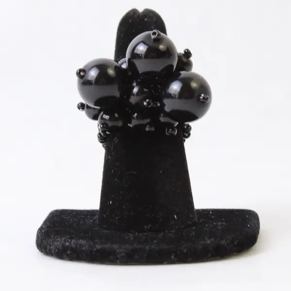 Faux Black Pearl Black Glass Beaded Stretch Ring - Fashion Stackable