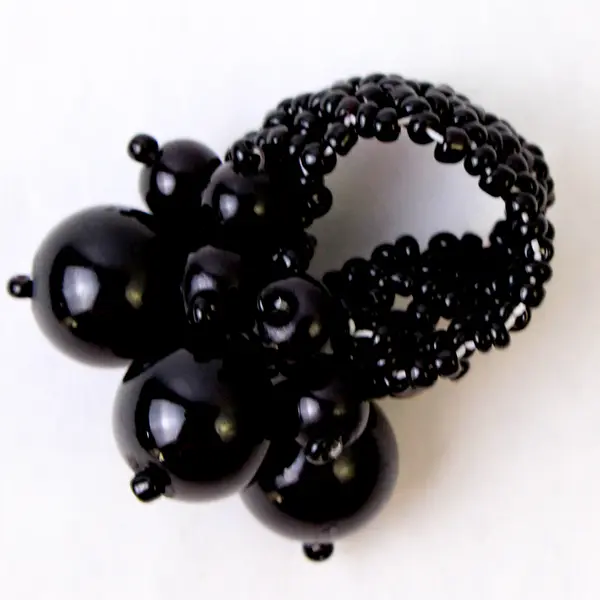 Faux Black Pearl Black Glass Beaded Stretch Ring - Fashion Stackable