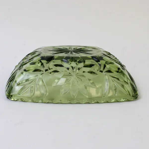 Hazel-Atlas Prescut Green Star & Fan Design Square Candy/Nut Bowl 8" Wide