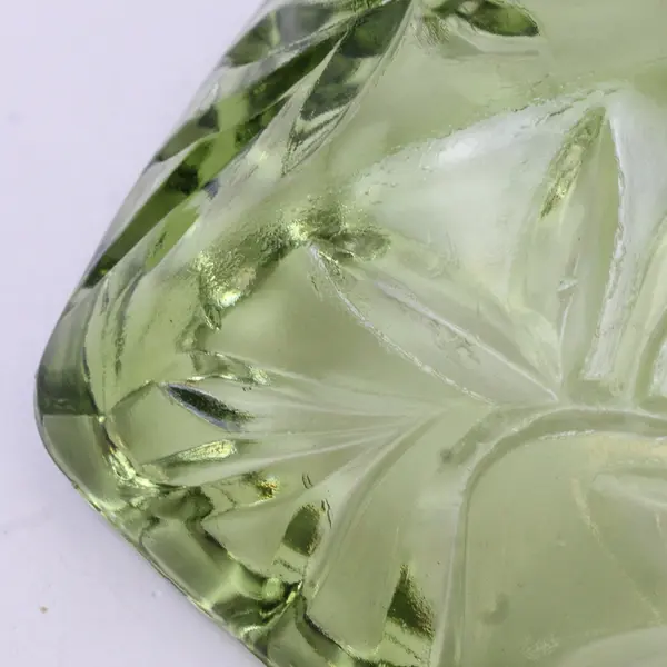 Hazel-Atlas Prescut Green Star & Fan Design Square Candy/Nut Bowl 8" Wide