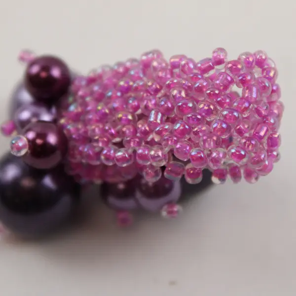 Faux Pink Pearl Red & Pink Glass Beaded Stretch Ring - Fashion