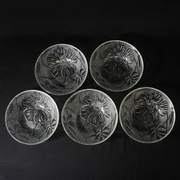5 KIG Indonesia  Clear Embossed Glass Hibiscus Salad Bowls