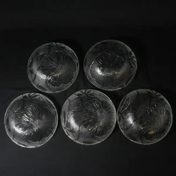 5 KIG Indonesia  Clear Embossed Glass Hibiscus Salad Bowls