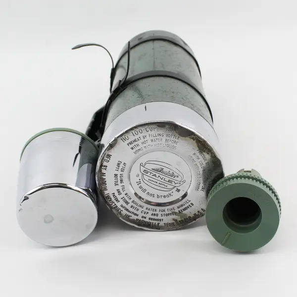 Vtg Aladdin Stanley Thermos No. 100 Cup, A-944B Quart  No. 13 Stopper W/ Straps