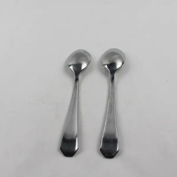 Lot of 2 Cambridge Silver Woodlodge Pattern SS Oval Soup Spoons 8" Rare HTF