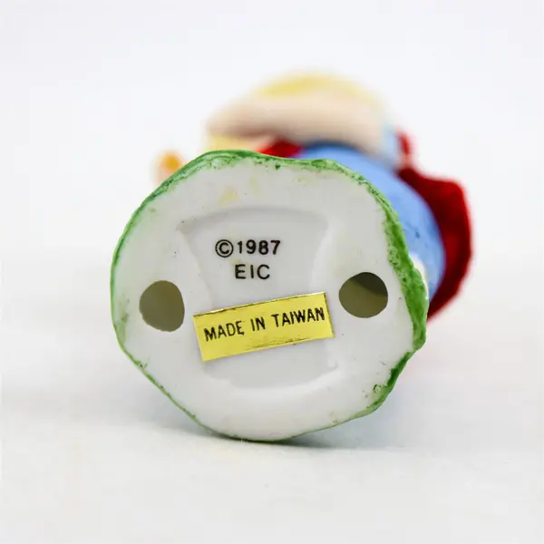 Enesco Country Cousins Vintage Scooter Figurine Red Cape Missing Accessory