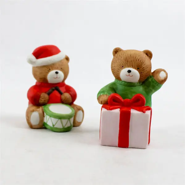 Lot of 2 New Lucy & Me Ceramic Bear Figurines 3.25"H Collectible