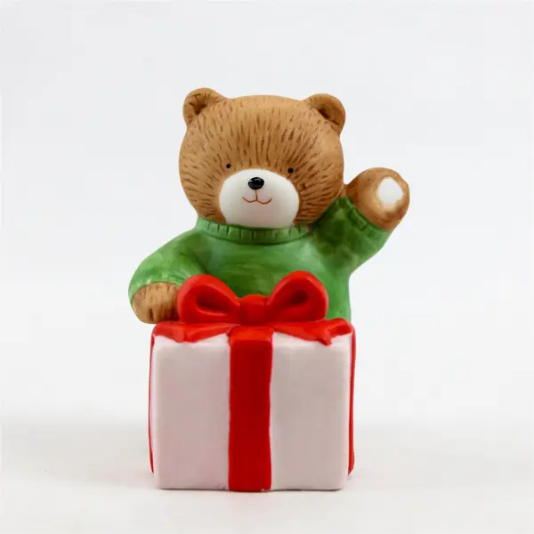 Lot of 2 New Lucy & Me Ceramic Bear Figurines 3.25"H Collectible