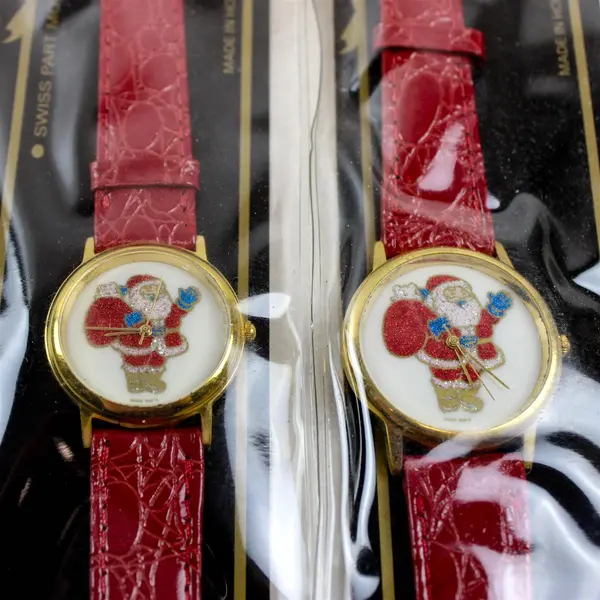 Lot of 4 Santa Christmas Tree Novelty Quartz Watches Glitter For Par﻿ts