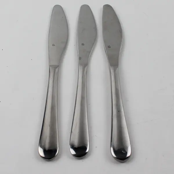 Gourmet Settings Unknown Rare HTF Pattern Stainless Lot of 3 Butter Knives 7"