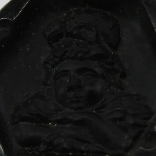 Antique Victorian Black Glass Child Cameo Picture Button 3/4"