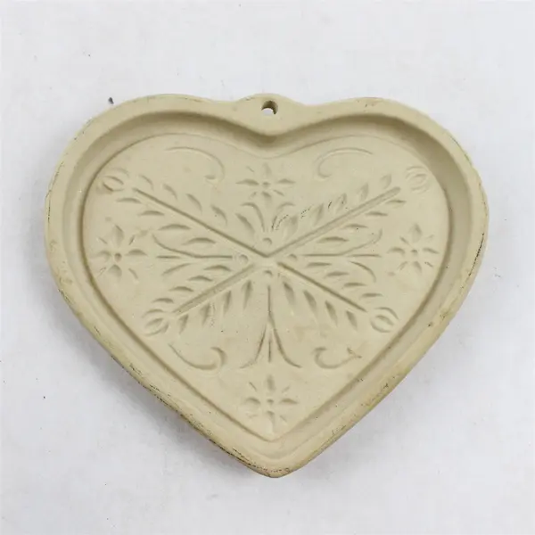 Pampered Chef Anniversary Heart Stoneware Dish 2000 Collectible Vintage