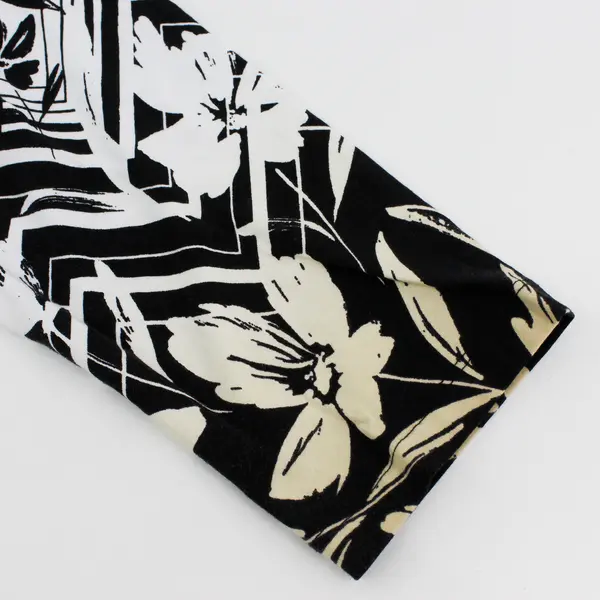 Alfred Dunner Black/Beige Floral Quarter Length Sleeves Blouse Women's Size M