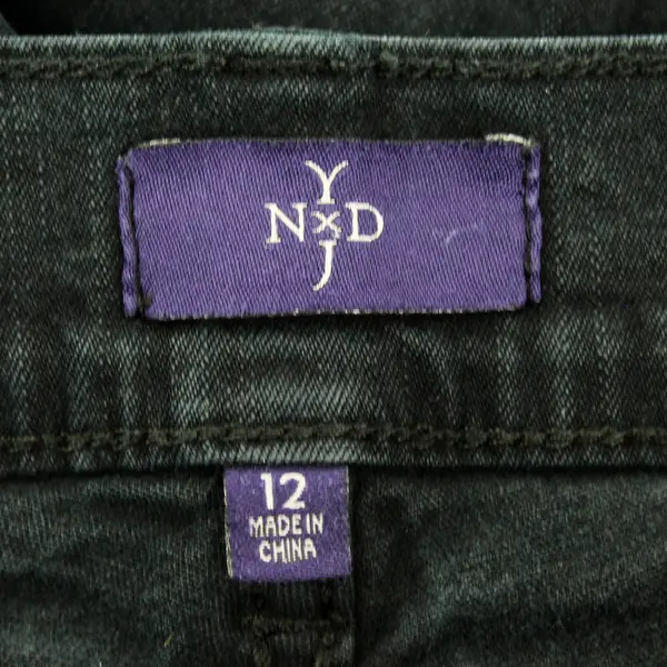 NYDJ Solid Black Color Jeans Straight Legged Bedazzled Butt Women's Size 12