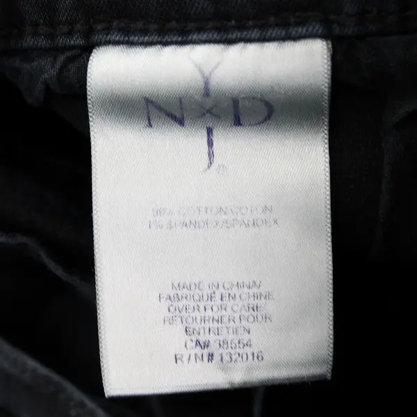 NYDJ Solid Black Color Jeans Straight Legged Bedazzled Butt Women's Size 12