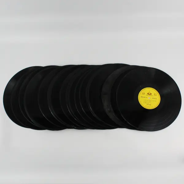 Lot of 24 Vinyl Records 12" DIY Craft Projects