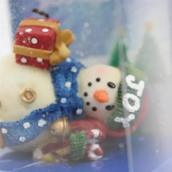 Vintage 1998 Roman, Inc. Snowmen of the Month - December