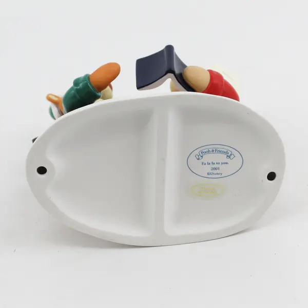 2001 Disney Pooh And Friends Fa La La To You