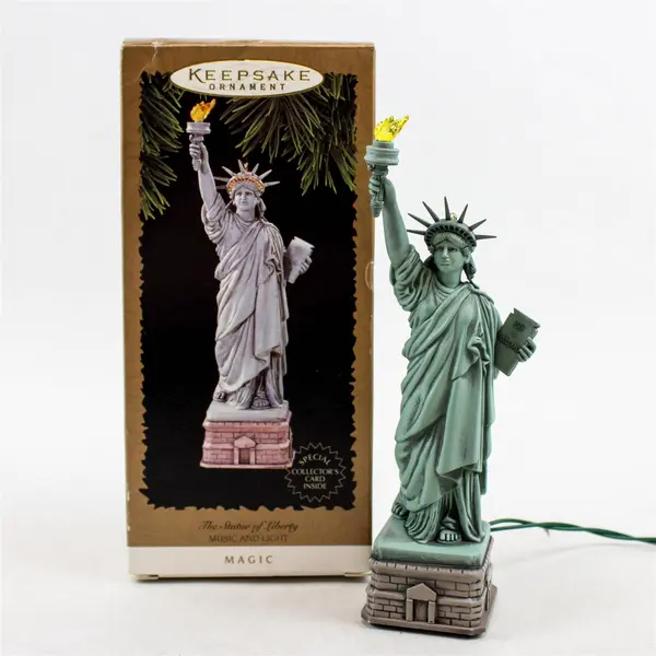 1996 Hallmark Keepsake Ornament Statue of Liberty - New Collectible