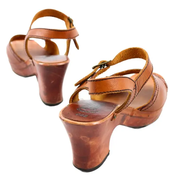 Woodworks by Thom McAn Women's 8 Brown Leather and Wood Wedge Heels