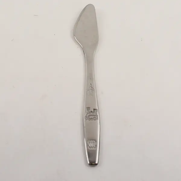 Rare HTF Collectible Nicrosil Souvenir SS Cheese Knife Engraved Travel Motifs 